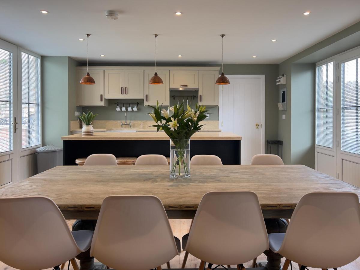 Converted Victorian Coach House With Hot Tub Stewartstown Exterior foto