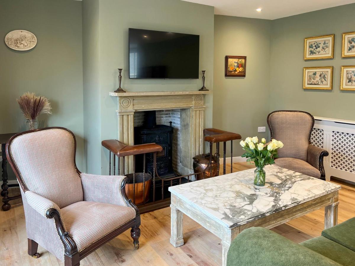 Converted Victorian Coach House With Hot Tub Stewartstown Exterior foto